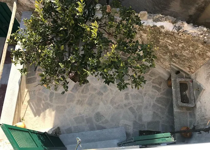 Sant'antonio Apartment *