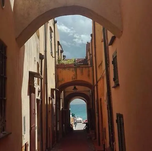 Sant'antonio * פינאלה ליגורה